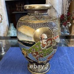Amazing Antique Japanese Satsuma Dragon Vase