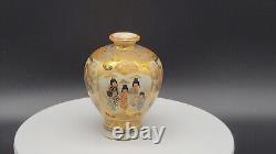 Antique 1920s Mini Japanese Satsuma under the Shimazu family crest Vase, 2 3/8