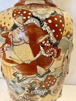 Antique 19th Century Satsuma Hand Painted Porcelain Ceramic Vase Urn Vessel
