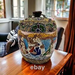 Antique JAPANESE Hand Painted SATSUMA Tea Jar Urn Lidded Canister