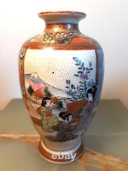 Antique Japanese Meiji Period Satsuma Miniature Vase Signed