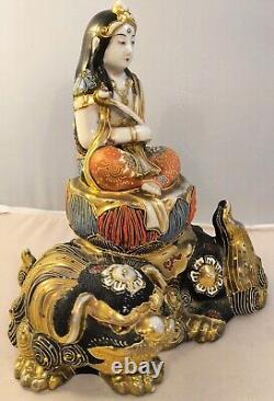 Antique Japanese Satsuma Kannon Buddha Figure Taisho Period 1912 1926