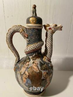 Antique Japanese Satsuma Kyoto ware wine pot with a Dragon design marks on base