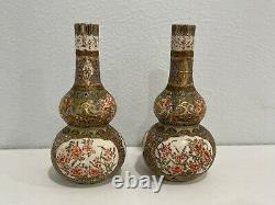 Antique Japanese Satsuma Porcelain Pair of Double Gourd Vases Floral Decoration