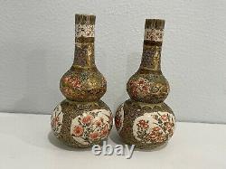 Antique Japanese Satsuma Porcelain Pair of Double Gourd Vases Floral Decoration