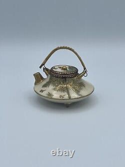 Antique Japanese Satsuma Teapot Meiji Period with Bamboo Handle