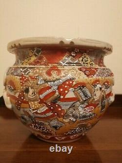Antique Japanese Satsuma vase
