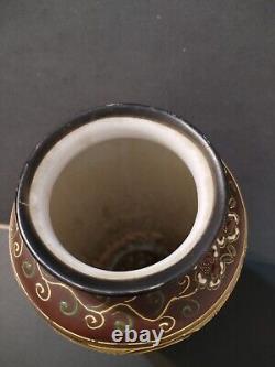 Antique Japanese Satsuma vase. 1868-1912. Not a modern copy. Hand-painted, unique