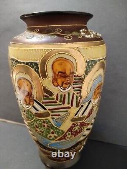 Antique Japanese Satsuma vase. 1868-1912. Not a modern copy. Hand-painted, unique