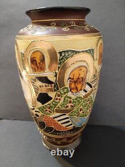 Antique Japanese Satsuma vase. 1868-1912. Not a modern copy. Hand-painted, unique