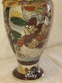 Antique Meiji Japanese Satsuma Samurai Warrior Urn Vase Kinkozan Quality Urn