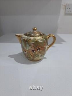 Antique Meiji period Japanese Satsuma Tea Pot Japan 19th c