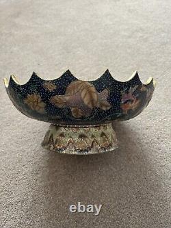 Antique Satsuma Shimazu Clan Mark Late Meiji Period. Footed Bowl