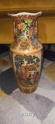Antique japanese satsuma vase