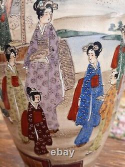 Antique japanese satsuma vase
