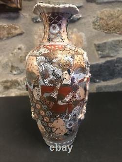 Antique japanese satsuma vase sold as found 9.5