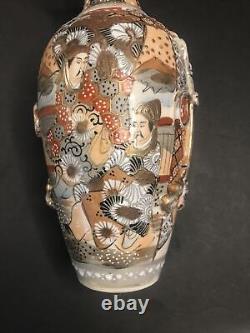 Antique japanese satsuma vase sold as found 9.5