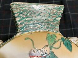 Beautiful Antique Japanese 19thC Meiji Period Satsuma Kutani Moonflask Vase
