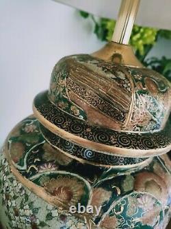 Beautiful Japanese Porcelain Satsuma Style Scalloped Temple Jar Table Lamp