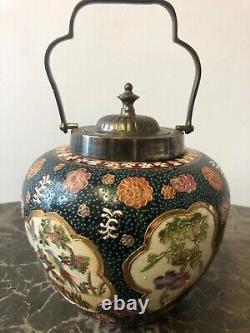 Beautiful Japanese Satsuma Biscuit Barrel / Ginger Jar Early 20th Century