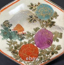 Fine Antique Japanese Satsuma Handpainted Belt Buckle Gilt Silver Backed Signed