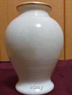 Hand-painted Japanese Porcelain VASE White Satsuma ware 7.6 inch