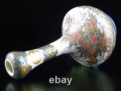 Japanese Antique SATSUMA Ware FLOWER Paint Vase Signed MEIJI Era Old Fine Art