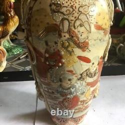 Japanese Knot & Tassel Satsuma Vase Probably 1850-99
