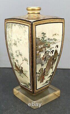 Japanese Meiji Diamond Shape Satsuma Vase by Ryokuzan