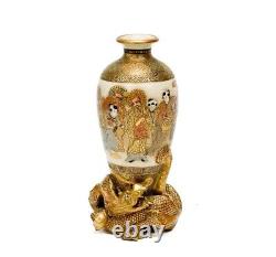 Japanese Ryuzan Satsuma Hand Painted Porcelain Dragon Vase Meiji Period