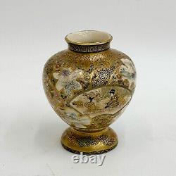 Japanese Satsuma Hand Painted Miniature Porcelain Vase Meiji