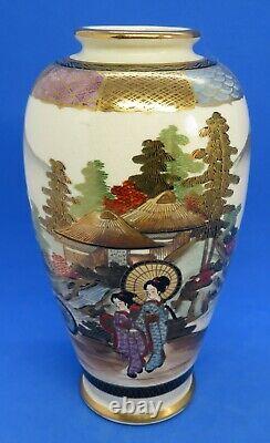 Japanese Satsuma Victorian Meiji Period oriental antique landscape vase A