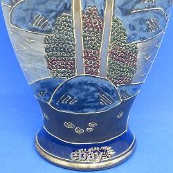 Japanese Satsuma vintage Victorian Meiji Period oriental antique Immortal vase D