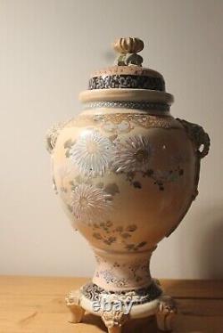 Japanese earthenware satsuma pottery koro and cover with floral & geisha deco