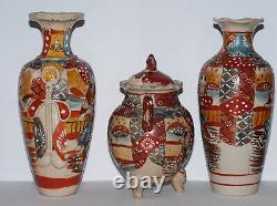 Japanese satsuma vases