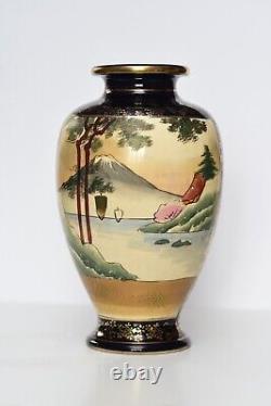 Large Japanese Satsuma Vase Taisho Period 1912-26 Cobalt Gold Paintings