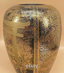 Large Japanese Taisho Kinkozan Style Satsuma Vase