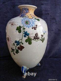 Large Signed 32cm Japanese Satsuma Footed Moriage Vase Hand Painted Enamel