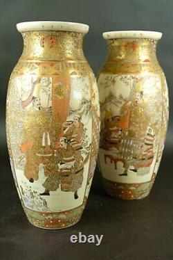Large antique japanese Satsuma vases with warriors and palace scene, 44,5 cm