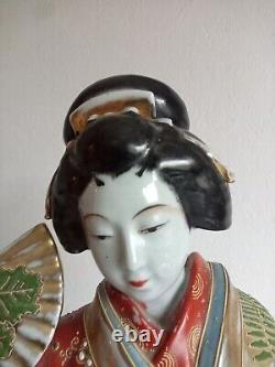 Large nearly 18 Inch Satsuma Geisha Okimono Wonderful Detail