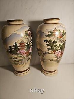 Pair of Japanese Taisho Period Uchida Satsuma Baluster Vases c1912-26