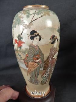 Pr. Superb Satsuma Vases Mirror Image Family Group Meiji Kinkosan Sobie