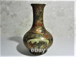 SATSUMA ware pottery Vase person pattern Height 5.9 inch Japanese Antique