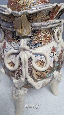 Satsuma Meiji Earthenware Lidded Vases Foo Dogs, Samurai Pair C1900s Gold Gilt