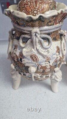 Satsuma Meiji Earthenware Lidded Vases Foo Dogs, Samurai Pair C1900s Gold Gilt