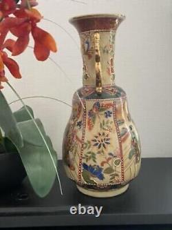 Satsuma ware vase 11.8 inch KIMONO Girl Pattern Antique art Figurine Japanese
