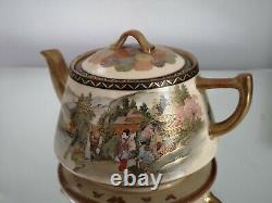 Sensational Rare Signed Antique Japanese Satsuma Teapot and Cover Meiji Period